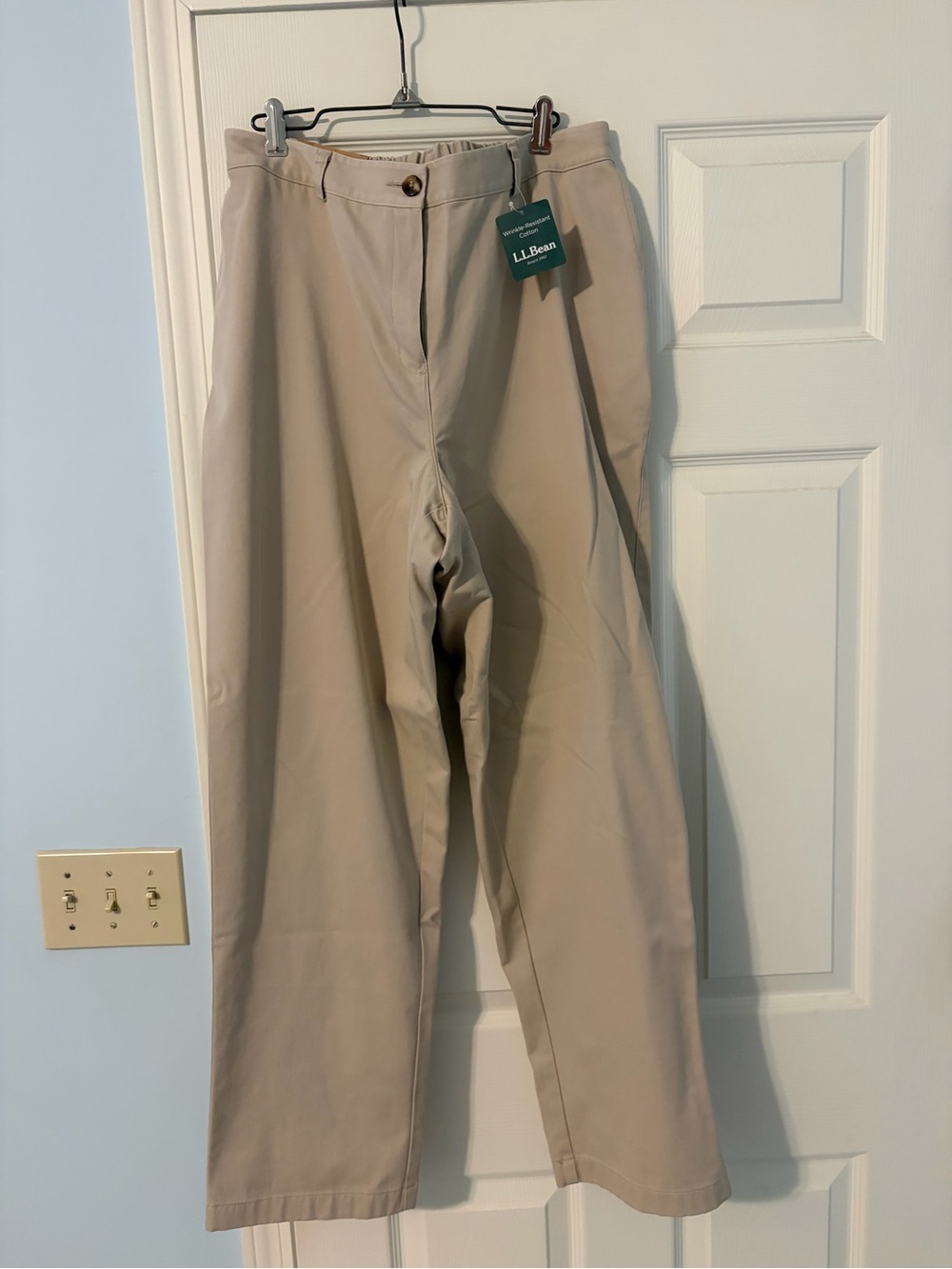 L.L. Bean Women’s Classic Fit Curvy Khaki Straight-Leg Pants